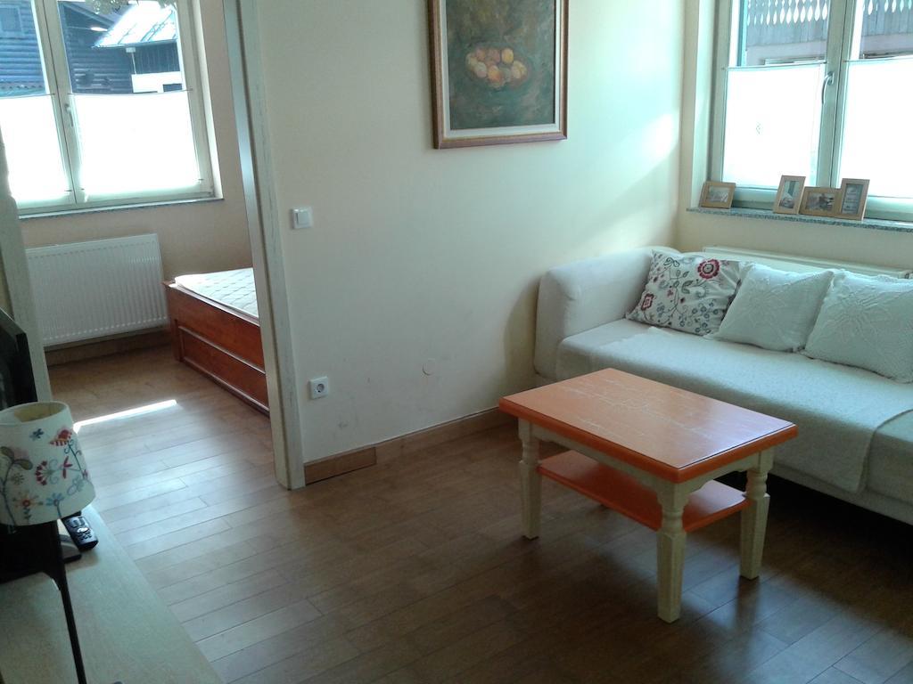 Apartment Mojstrovka With Terrace In City Center Kranjska Gora Exterior photo